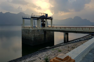 Thirumoorthy Dam adjacent to Factory